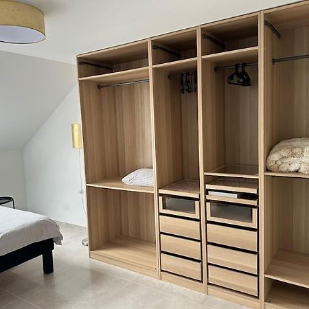 Luxury Apartment Marz Шванау Екстериор снимка
