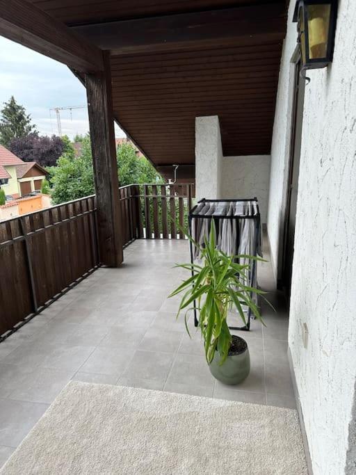 Luxury Apartment Marz Шванау Екстериор снимка