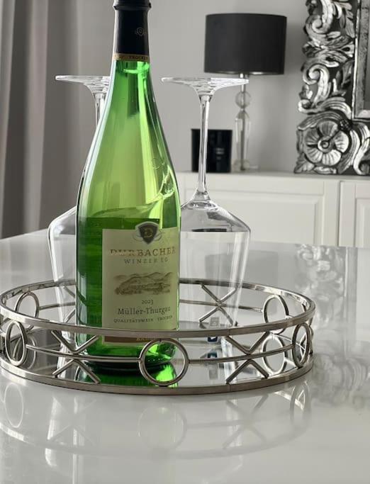 Luxury Apartment Marz Шванау Екстериор снимка