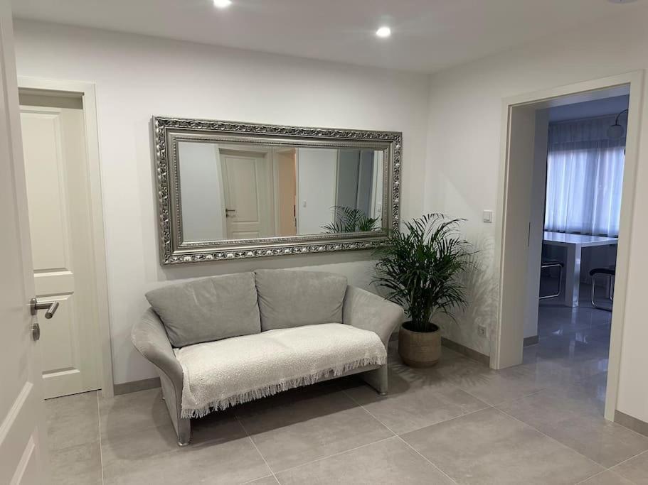 Luxury Apartment Marz Шванау Екстериор снимка